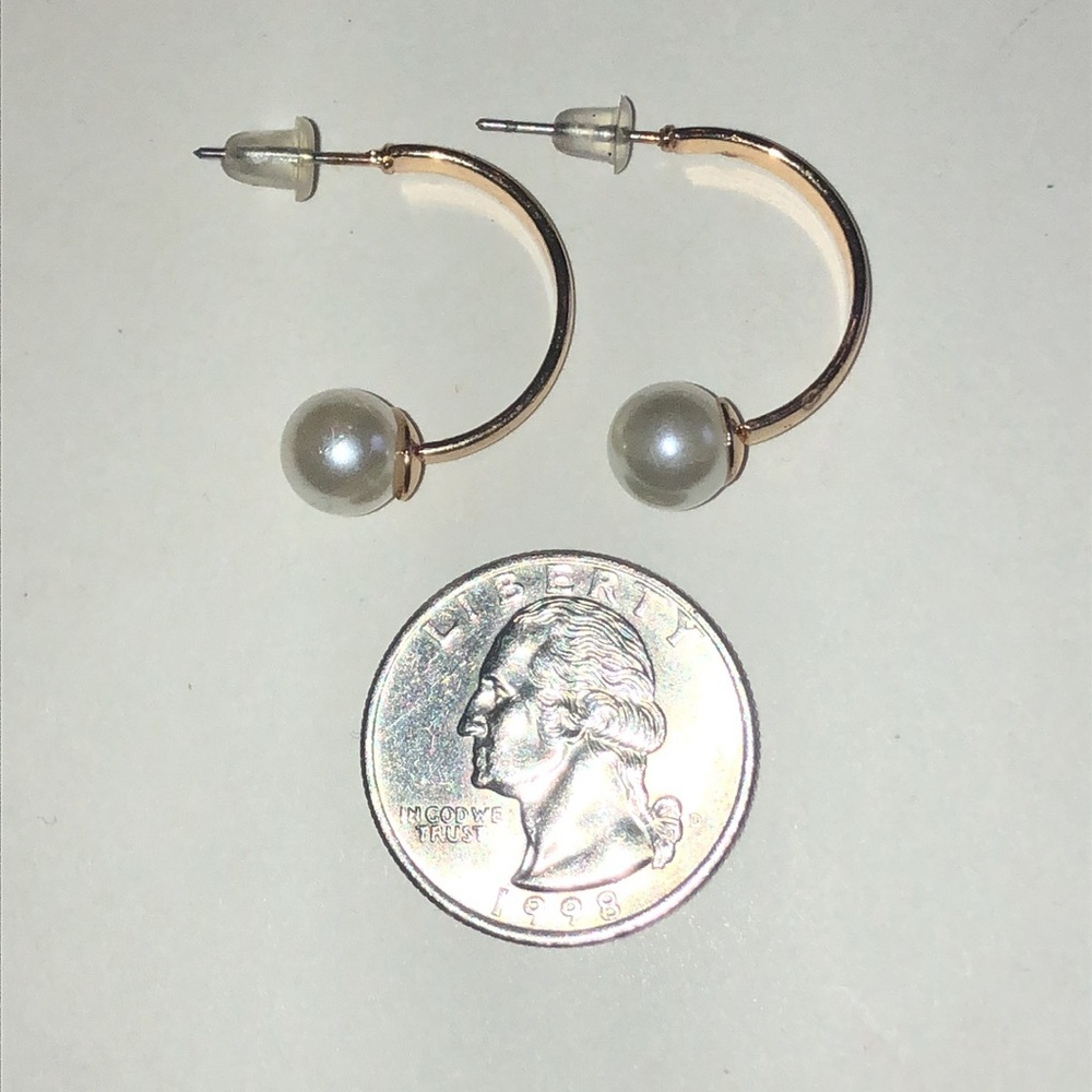 Faux Pearl Accent Gold Tone Hoop Earrings - Picture 3 of 4